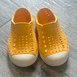 Native Kids Natives Slip On Shoes Toddler Little Size C5 Yellow Lightweight